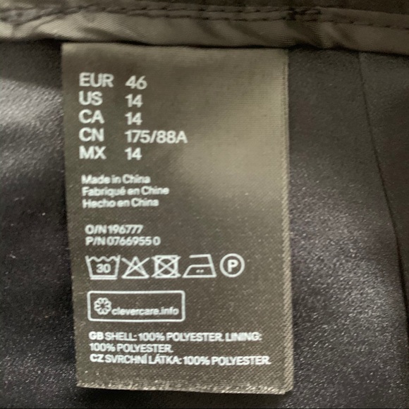 H&M overall dress - Black “suede” NWT - Picture 5 of 6